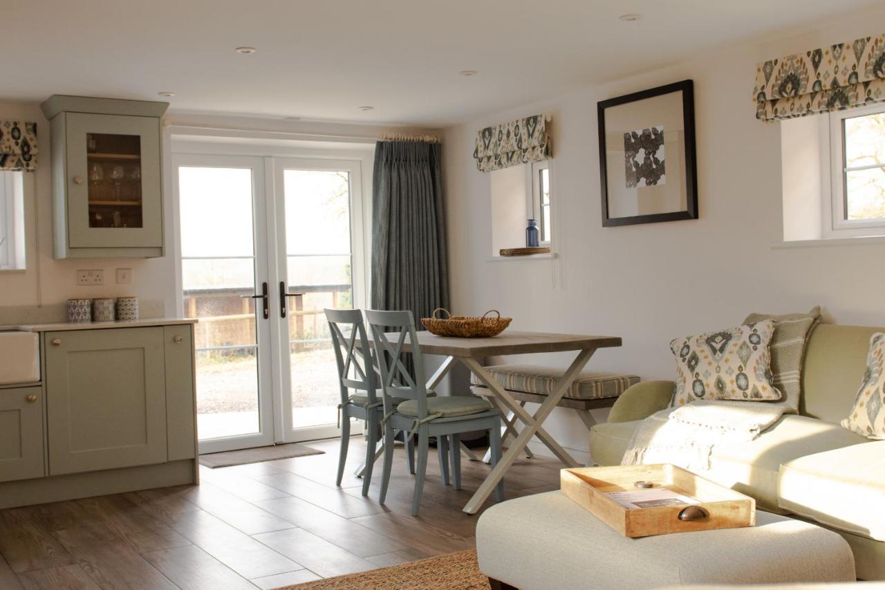 Finwood Green Farm Holiday Cottages-The Calf Shed And The Milk Parlour Henley-in-Arden Экстерьер фото