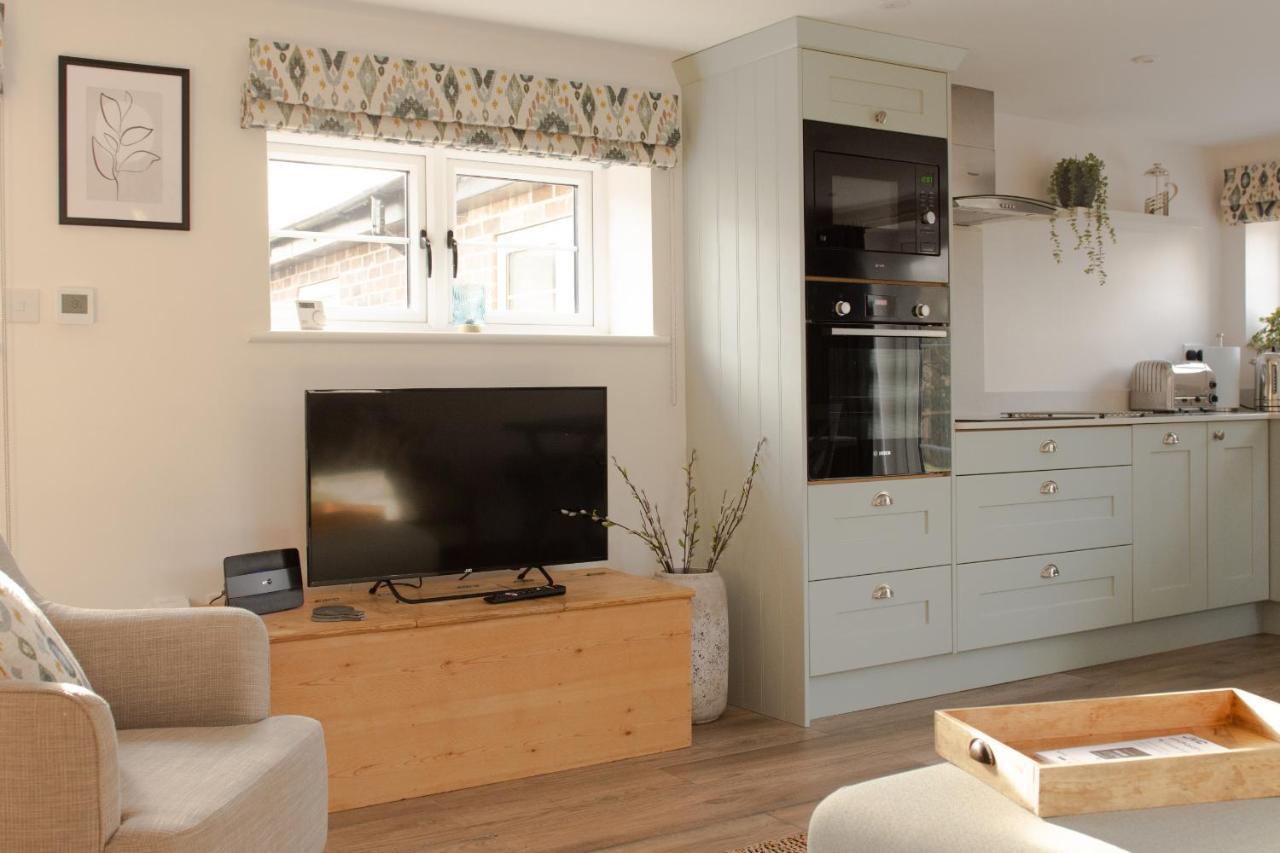 Finwood Green Farm Holiday Cottages-The Calf Shed And The Milk Parlour Henley-in-Arden Экстерьер фото