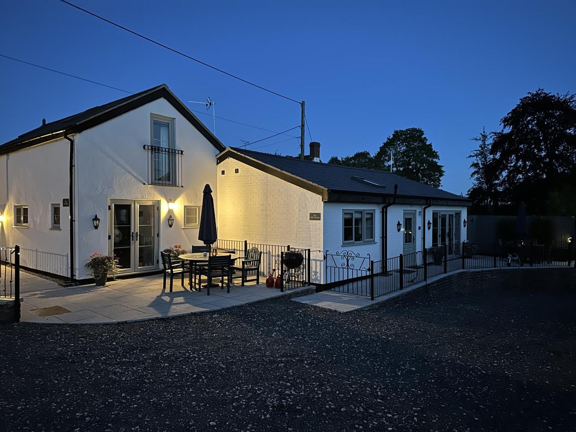 Finwood Green Farm Holiday Cottages-The Calf Shed And The Milk Parlour Henley-in-Arden Номер фото